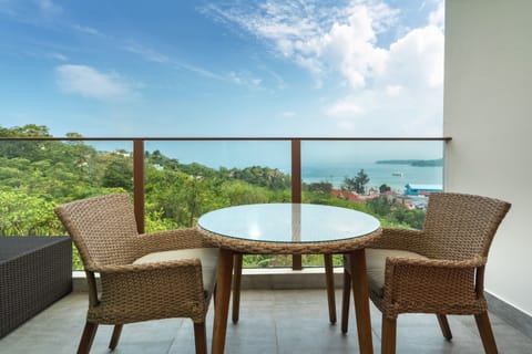 Exclusive Studio Suite, Balcony, Partial Ocean View | Balcony view