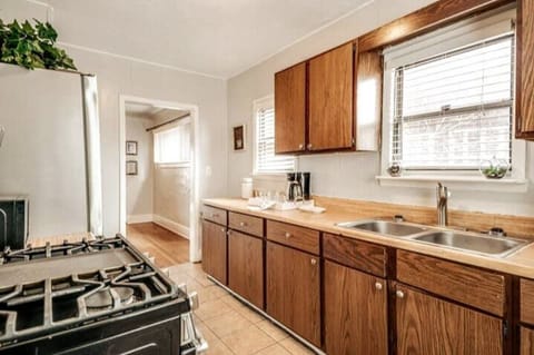 House | 3 bedrooms, Internet