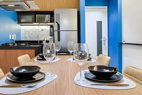 Apartment | Dining