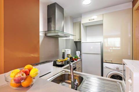 Family Apartment, 1 Bedroom (Andorra Mountain Accommodation) | Private kitchen | Fridge, microwave, oven, stovetop