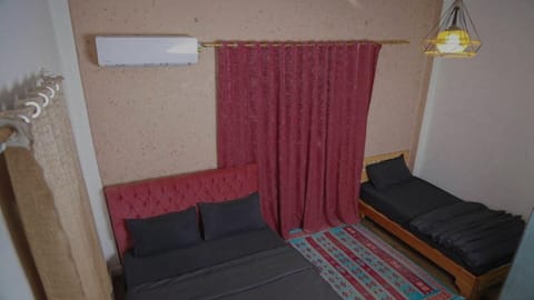 Triple Room, Private Bathroom | Free WiFi, bed sheets