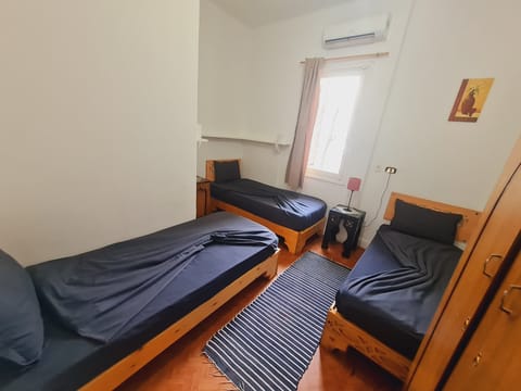 Triple Room, Shared Bathroom | Free WiFi, bed sheets