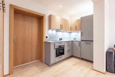 Ferienwohnung mit 1 SZ für max. 3 PAX | Private kitchen | Full-size fridge, stovetop, dishwasher, coffee/tea maker