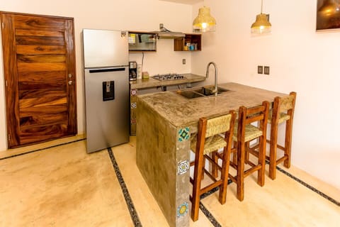 Standard Double Room | Private kitchen | Fridge, microwave, stovetop, toaster