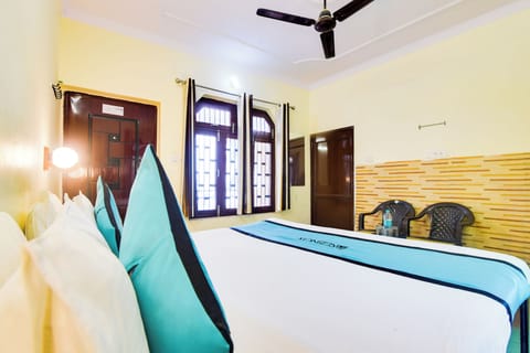 Standard Single Room, Balcony, River View | Laptop workspace, free WiFi, bed sheets