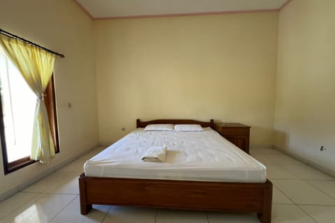 Deluxe Double Room | Free WiFi, bed sheets