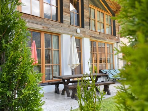 Chalet | Exterior