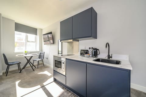 Superior Studio | Private kitchenette