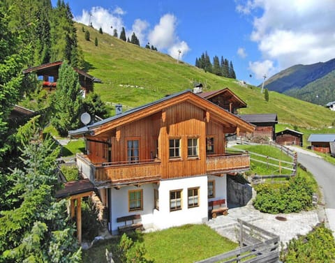 Chalet | Exterior