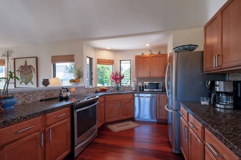 House, Multiple Beds, Patio, Ocean View (26) | Private kitchen | Coffee/tea maker