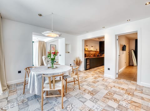 Apartment (Two Bedroom Apartment with Private Po) | Dining room