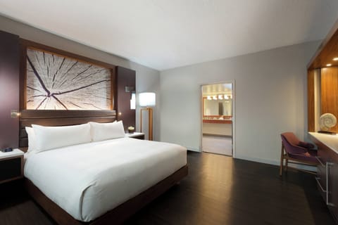 Presidential Suite, 1 King Bed, Non Smoking | Premium bedding, pillowtop beds, in-room safe, desk