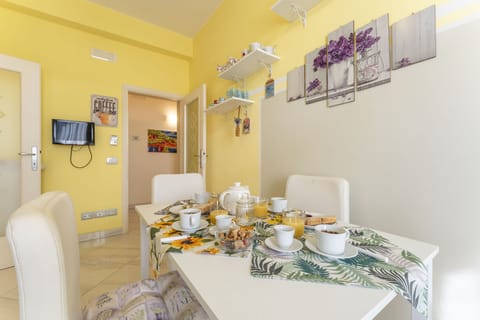 Apartment | Private kitchen | Full-size fridge, microwave, oven, stovetop