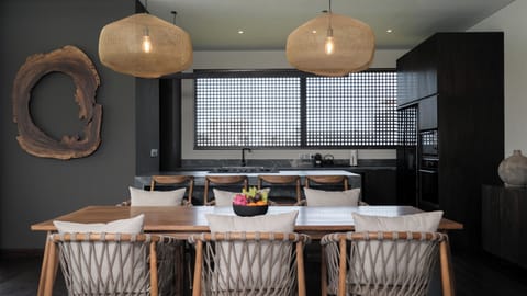 Villa, 3 Bedrooms, Private Pool, Garden View | Dining room