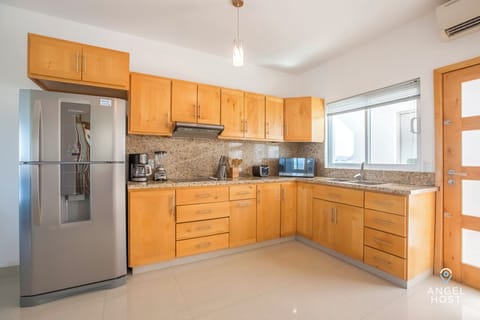 Apartment, Ocean View | Private kitchen | Coffee/tea maker