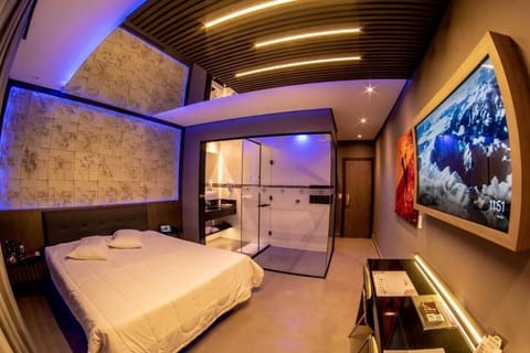 Luxury Suite | Soundproofing, free WiFi