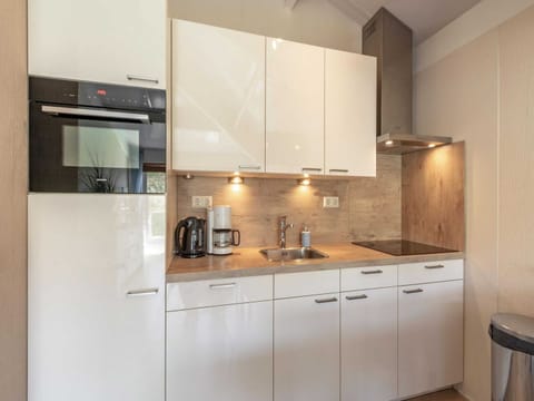 Classic Apartment, 2 Bedrooms | Private kitchen | Fridge, microwave, dishwasher, coffee/tea maker