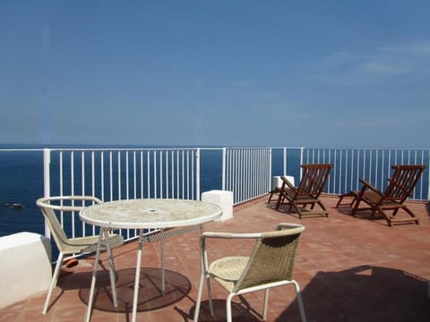 Superior Apartment, 1 Bedroom, Ocean View, Oceanfront | Terrace/patio