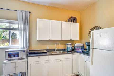 Apartment (1 Bedroom) | Interior