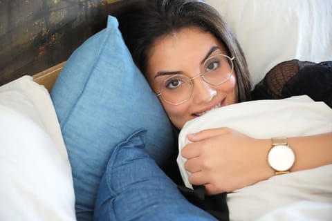 Blackout drapes, free WiFi, bed sheets