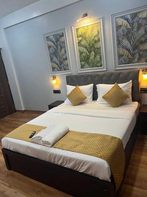 Deluxe Double Room, Balcony, Sea View | Free WiFi