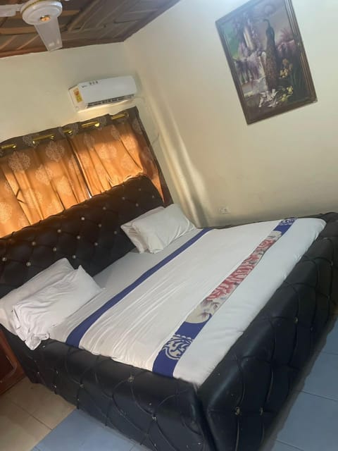 Economy Double Room Single Use, Patio | Iron/ironing board