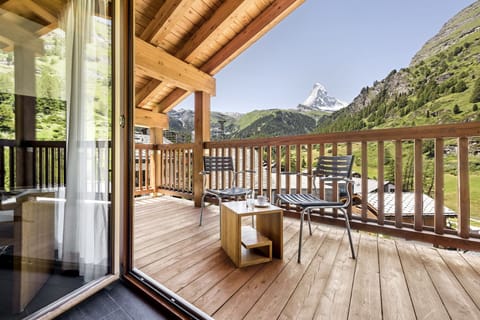 Luxury Penthouse, 4 Bedrooms, Non Smoking, Mountain View (Chamois) | View from room