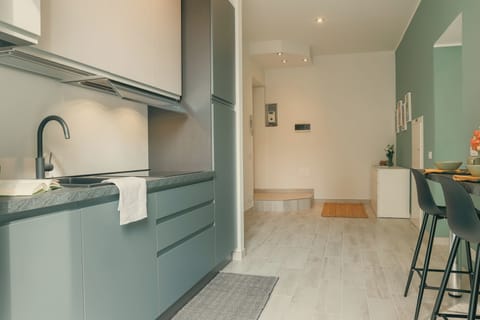 Apartment, Balcony | 1 bedroom, premium bedding, down comforters, iron/ironing board