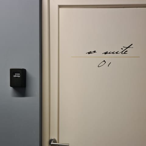 Standard Double Room | Down comforters, minibar, soundproofing, iron/ironing board