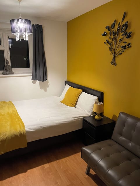 Comfort Double Room | Desk, laptop workspace, iron/ironing board, free WiFi