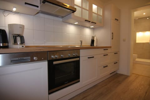 Apartment | Private kitchen | Electric kettle, toaster, highchair