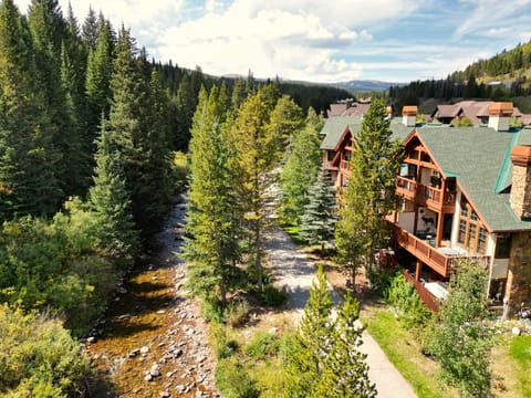 Townhome, 4 Bedrooms | Property grounds