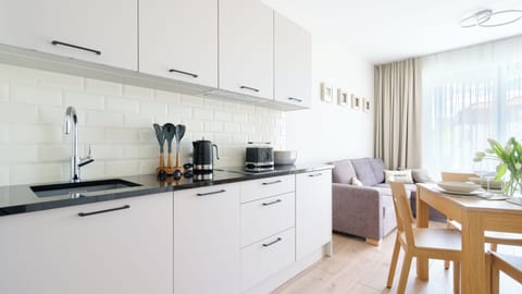 Apartament (115) | Private kitchen | Electric kettle