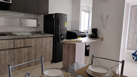 Loft, 1 Bedroom, Smoking, City View | Private kitchen