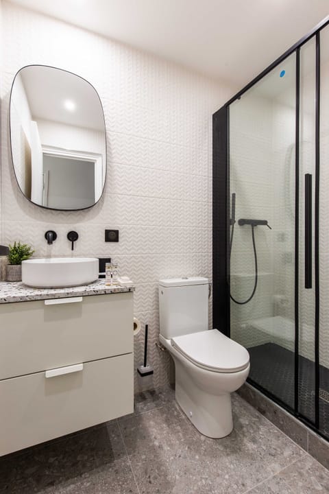 Apartment | Bathroom | Hair dryer