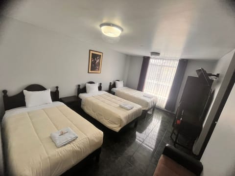 Comfort Triple Room, Park View | Free WiFi