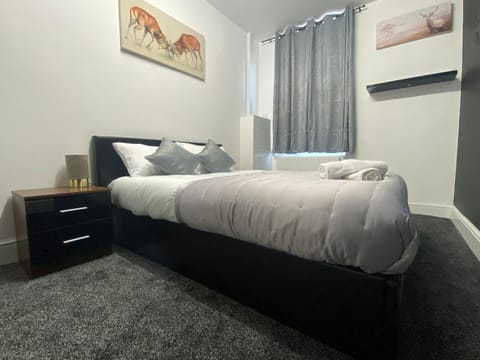 Comfort Double Room | Iron/ironing board, free WiFi