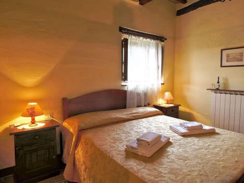 Classic House, 2 Bedrooms | 3 bedrooms, individually furnished, bed sheets