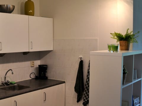 Fridge, microwave, coffee/tea maker, electric kettle