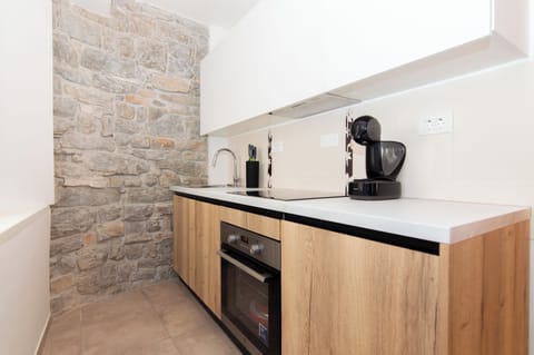 Superior Apartment, 1 Bedroom, City View | Private kitchen | Fridge, dishwasher, electric kettle, toaster