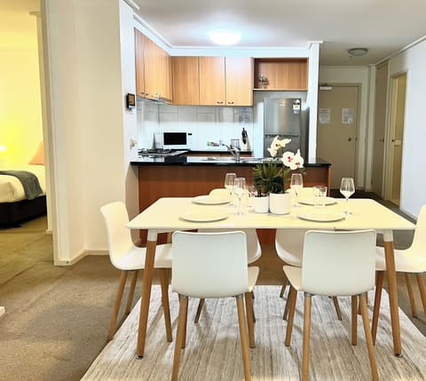 Superior Apartment, 3 Bedrooms, Non Smoking, City View | Private kitchen | Fridge, microwave, oven, stovetop