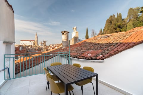 Family Apartment, 3 Bedrooms, City View | Terrace/patio