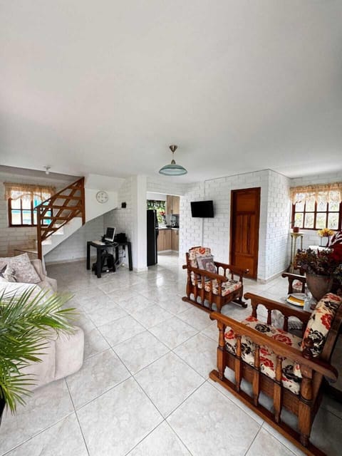 Basic Cabin, Courtyard View | Living area