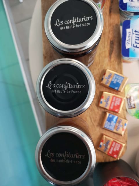 Daily buffet breakfast (EUR 8.90 per person)