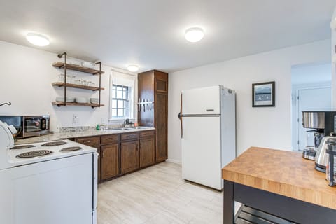 House (1 Bedroom) | Interior