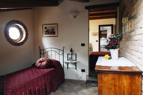 Family Room | Premium bedding, minibar, desk, blackout drapes