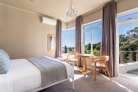 Sky Three Bedroom Family Suite | Egyptian cotton sheets, premium bedding, minibar, in-room safe