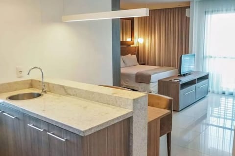 Superior Double Room | Private kitchen | Microwave