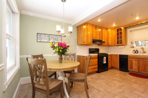 Family Room | Private kitchen