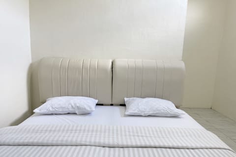 Standard Suite | Bed sheets